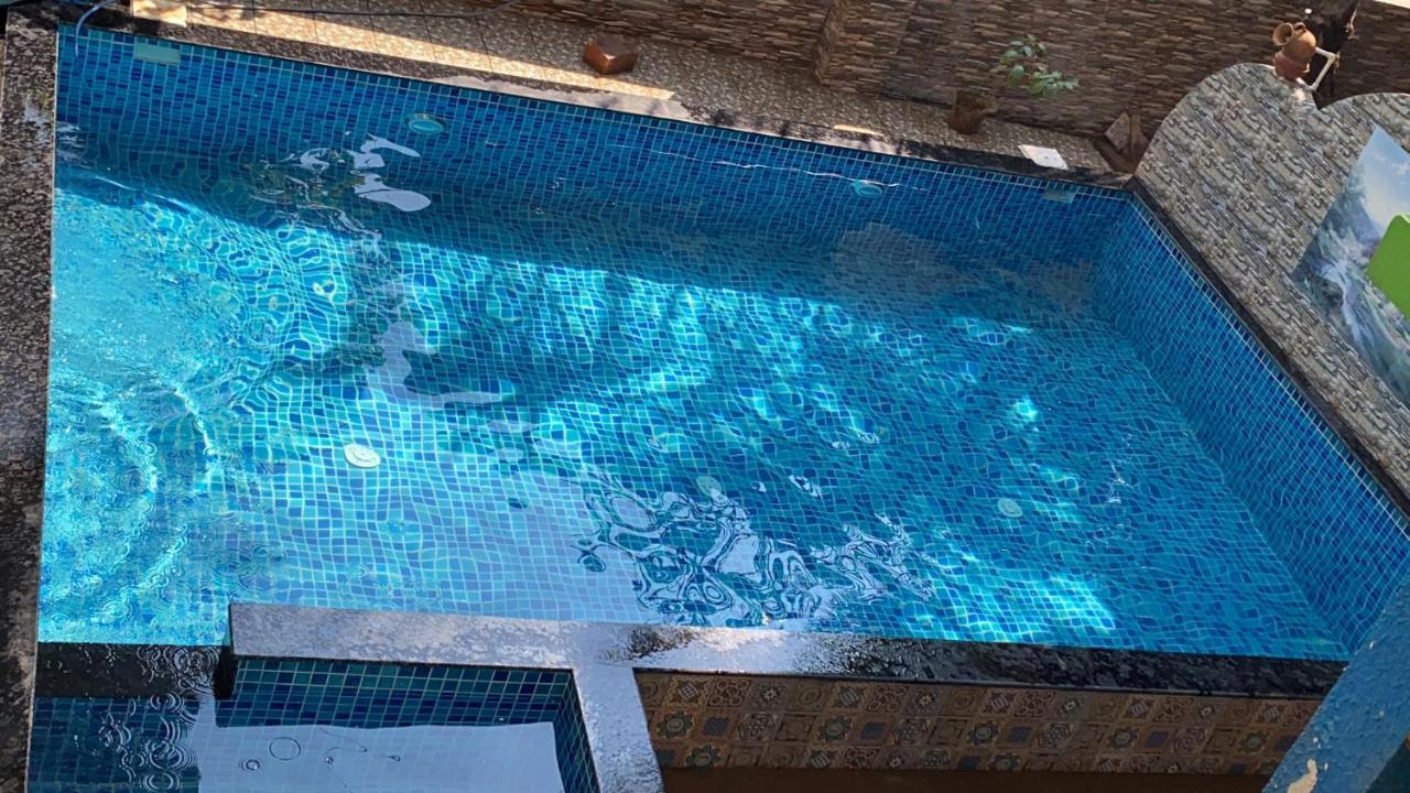 Calangute Beach Side Hotel Екстериор снимка